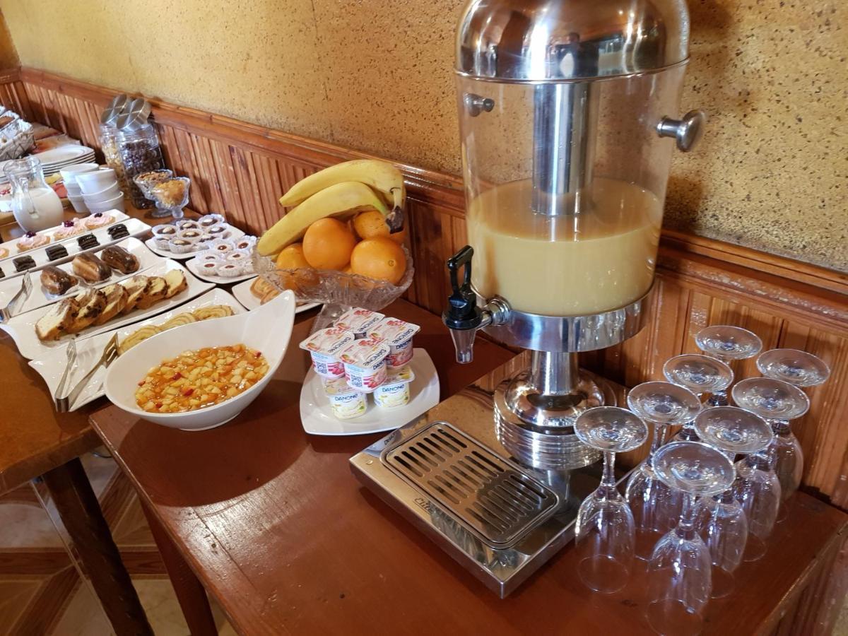 Hotel El Hayat Батна Екстер'єр фото
