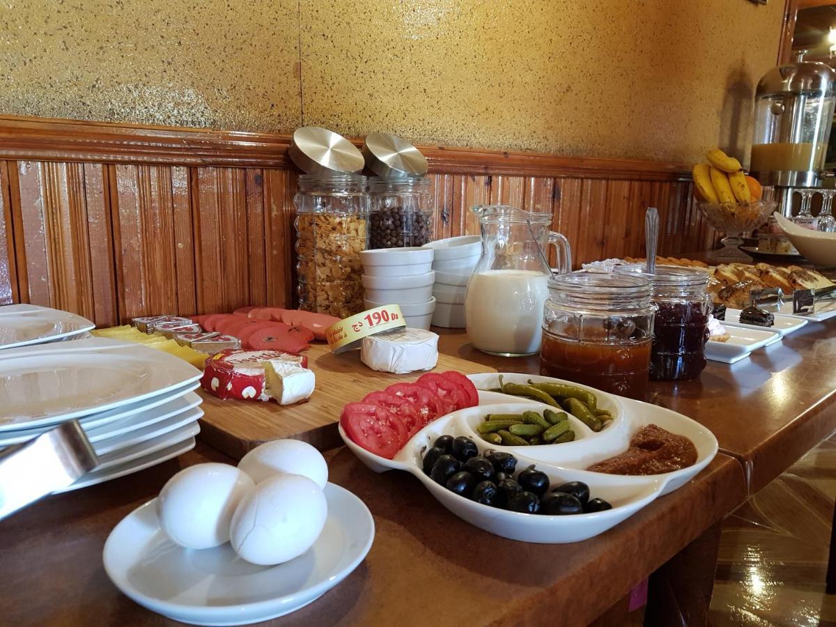 Hotel El Hayat Батна Екстер'єр фото